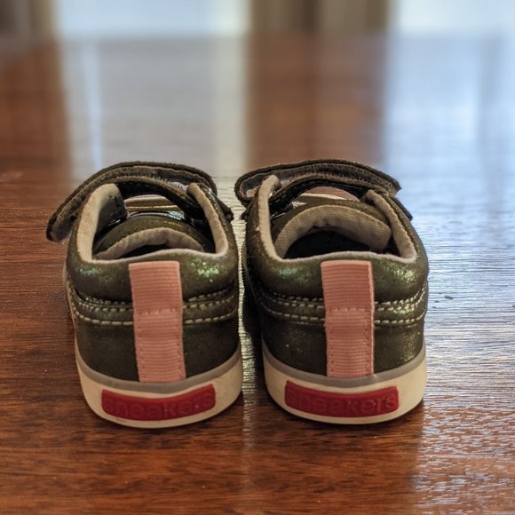 See Kai Run Shimmer Sneakers - Size 4 - Picture 6 of 8